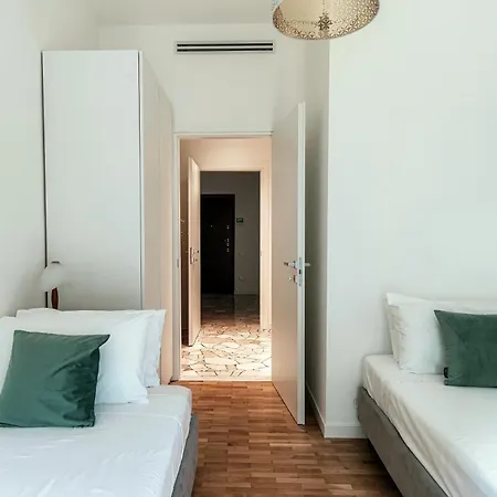 Heritage - By Myhomeincomo Apartment *